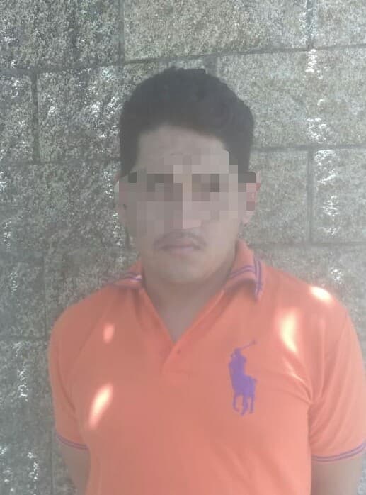 Detienen a dos por cobrar“derecho de piso” en la Quinta Avenida