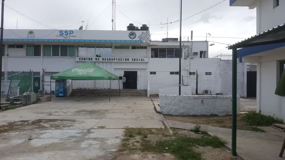 Detienen a custodio que permitió fuga de reo en Cancún