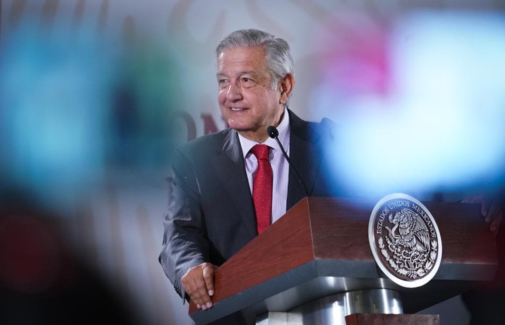 AMLO le tira un "piropo" a Mara Lezama en conferencia matutina