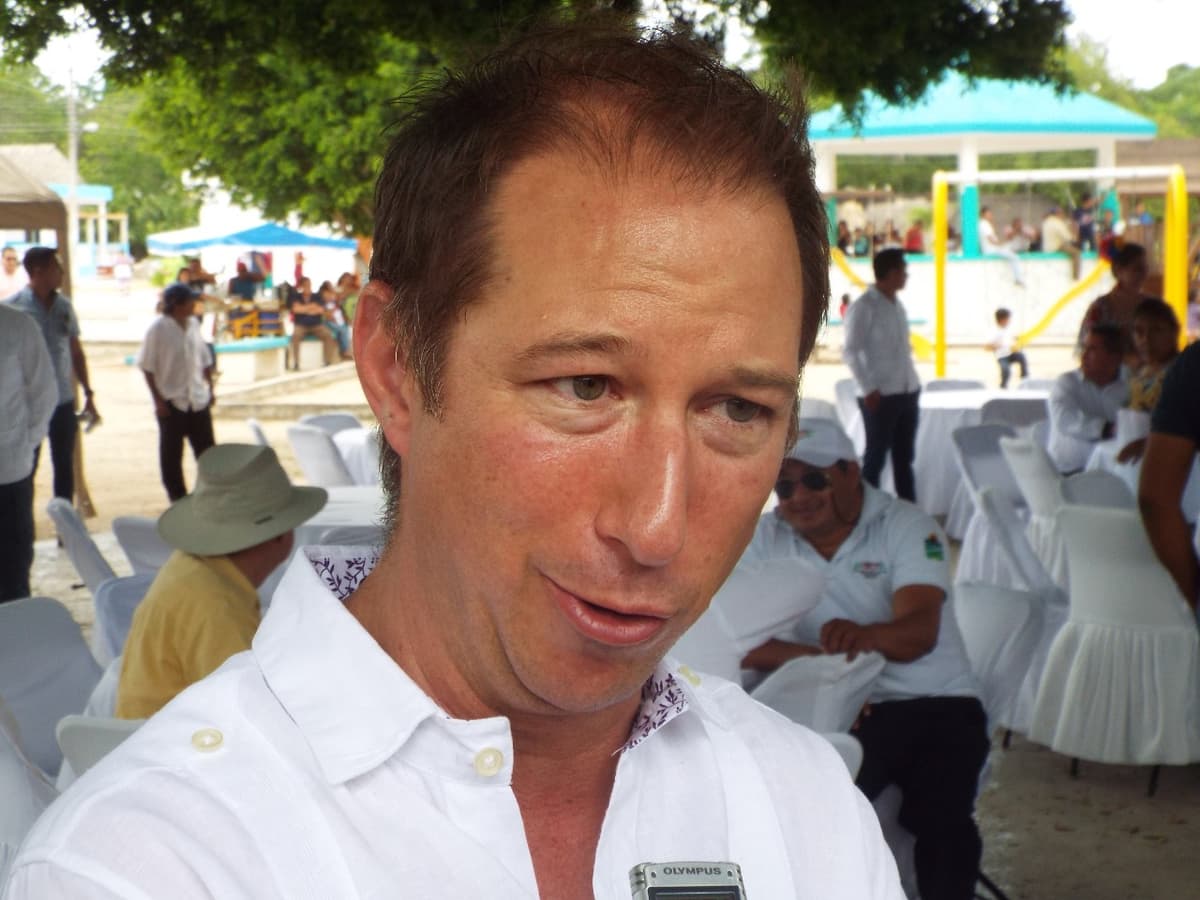 Hoteleros de Tulum intensifican labor para retirar sargazo de las costas