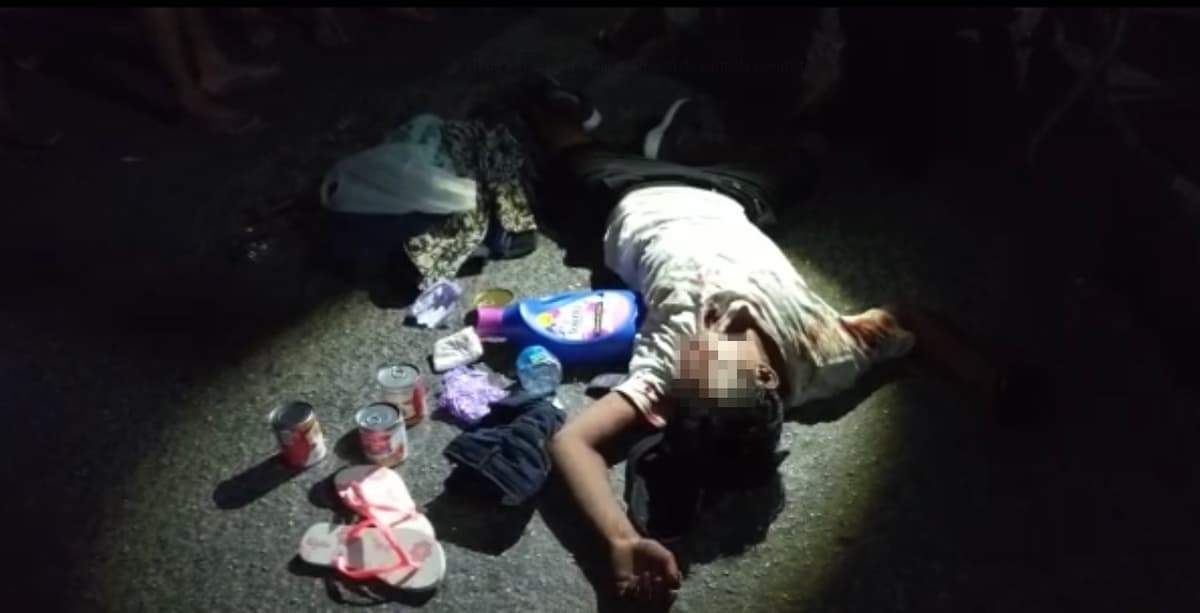 Propinan ciudadanos golpiza a ladrones en tianguis