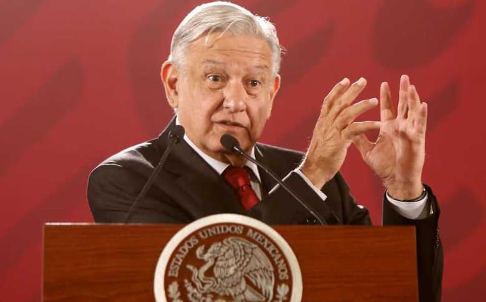 AMLO realizará gira por hospitales del IMSS