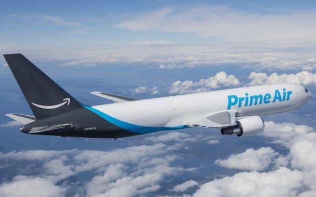 Con su aerolínea, Amazon planea tener tantos aviones como Volaris