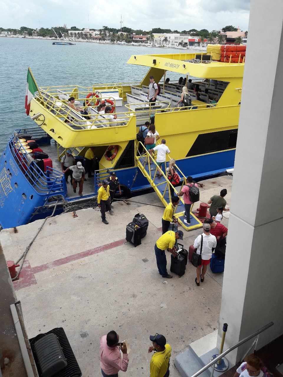 Pedirán salidas cada media hora en ferries a Cozumel