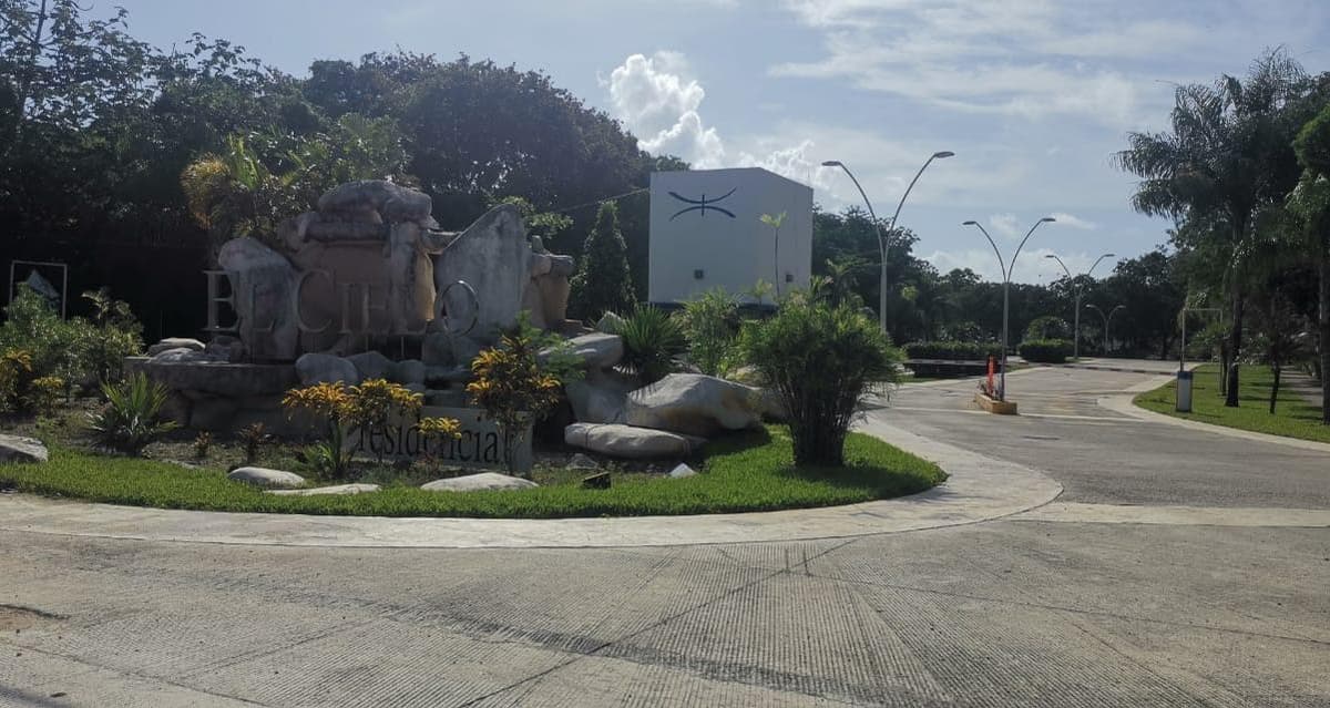 Rescatan a menor que se ahogaba en alberca de Residencial El Cielo, Playa del Carmen