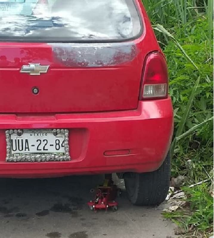 Detienen a ladrones de autopartes en Chetumal