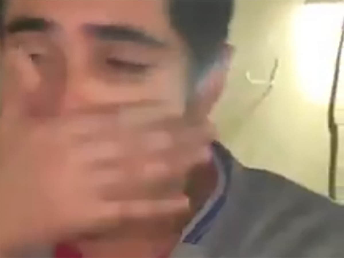 Joven llora porque canciones de RBD no están en Spotify