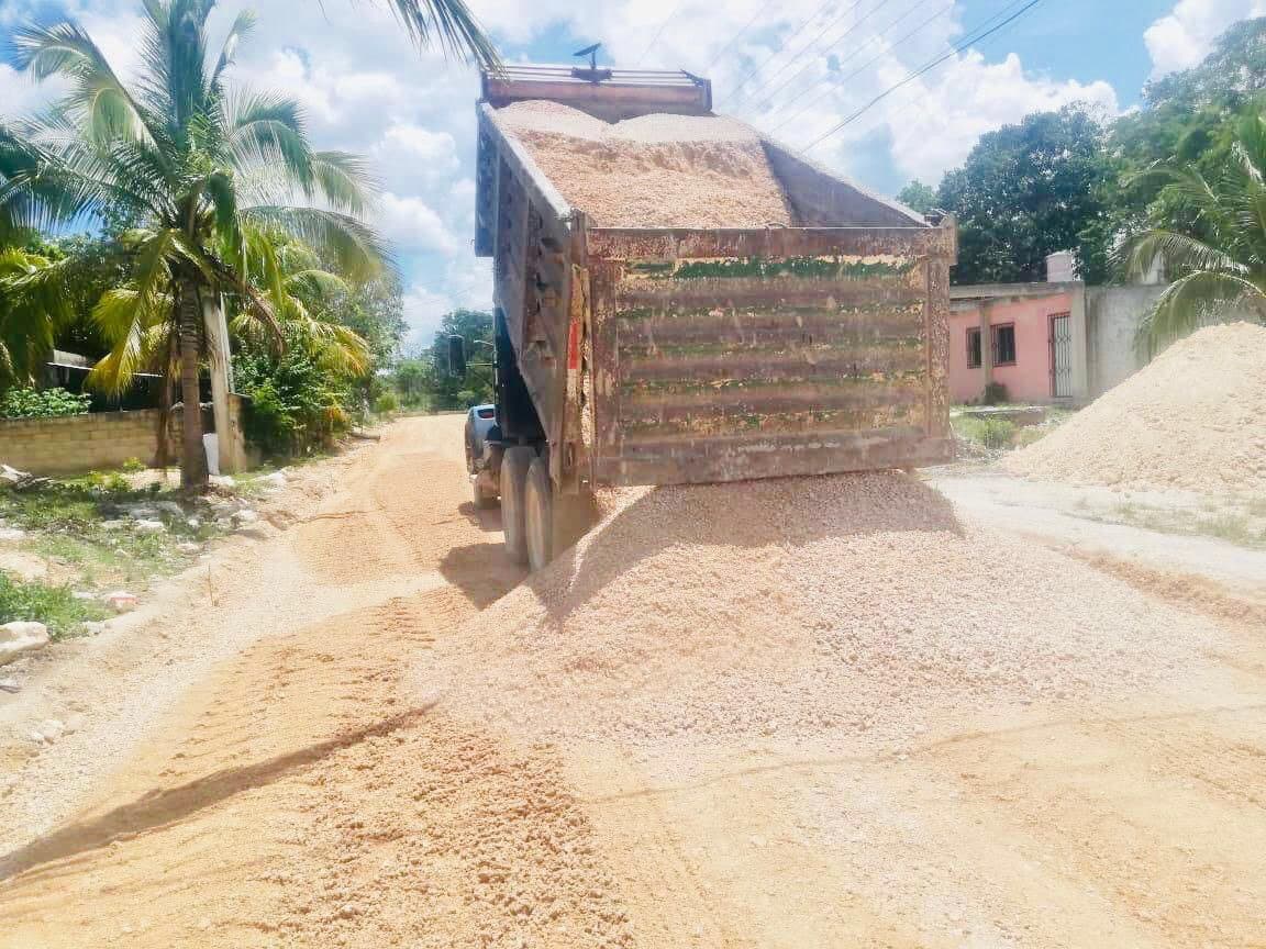 Con Carlos Joaquín, se quintuplican las obras públicas en Quintana Roo