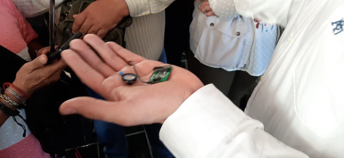 ¡Espionaje en el Congreso de Q. Roo! Hallan micrófonos en oficina de presidencia