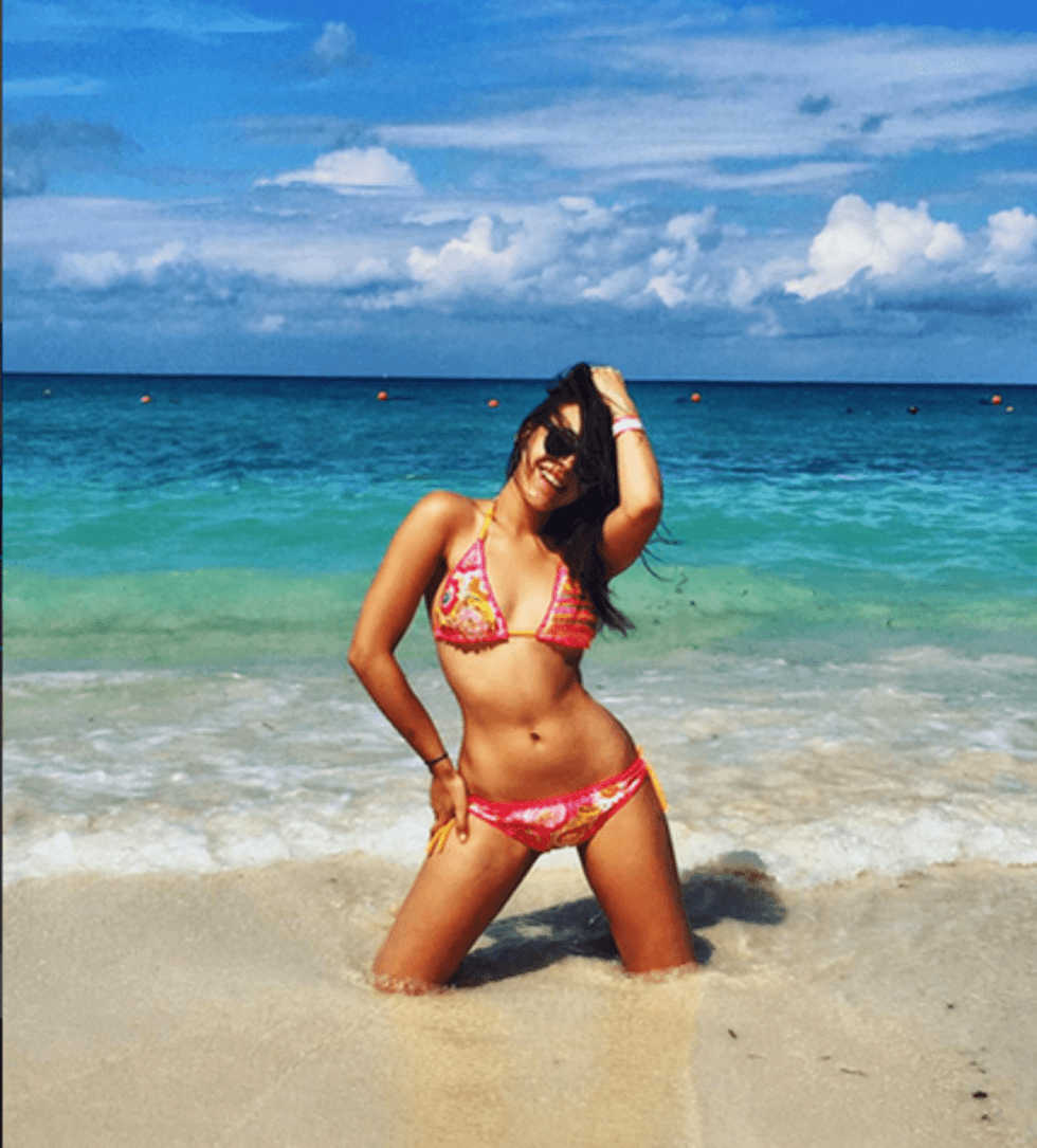 Danna Paola presume cuerpazo con sexy bikini en Tulum