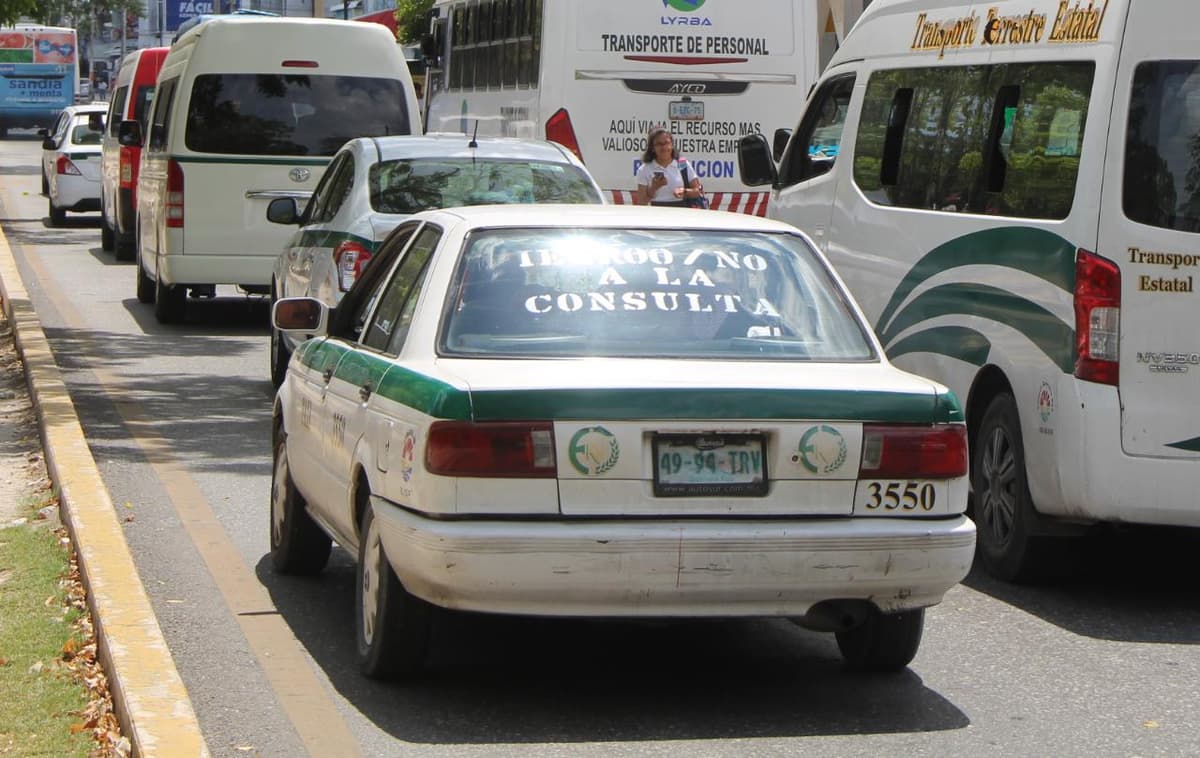Imparten Dirección de Tránsito curso de Educación vial a taxistas de Tulum