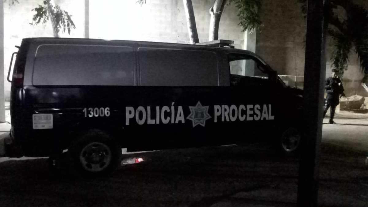 Trasladan a 45 reos de Cancún a Chetumal