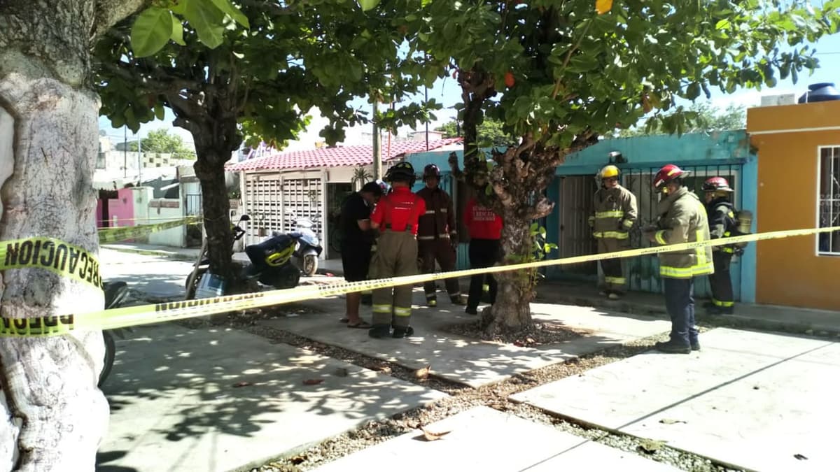 Se derrumba techo y cabe sobre bebé en Cancún