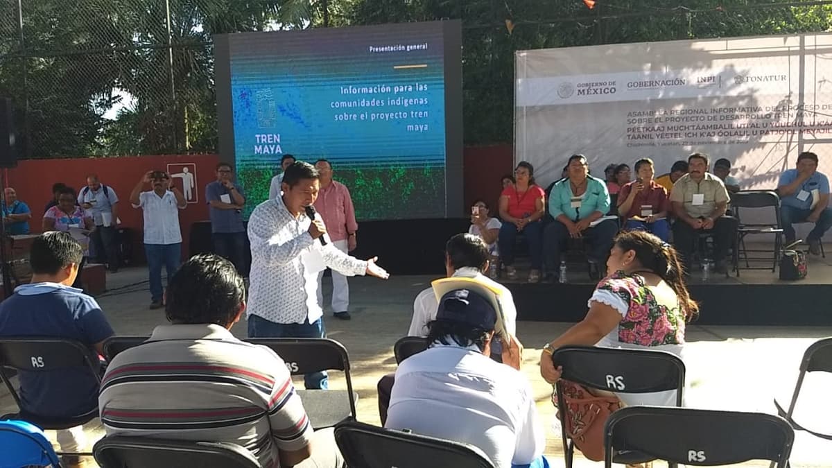Delegado maya se queja de corrupción en asamblea informativa por Tren Maya