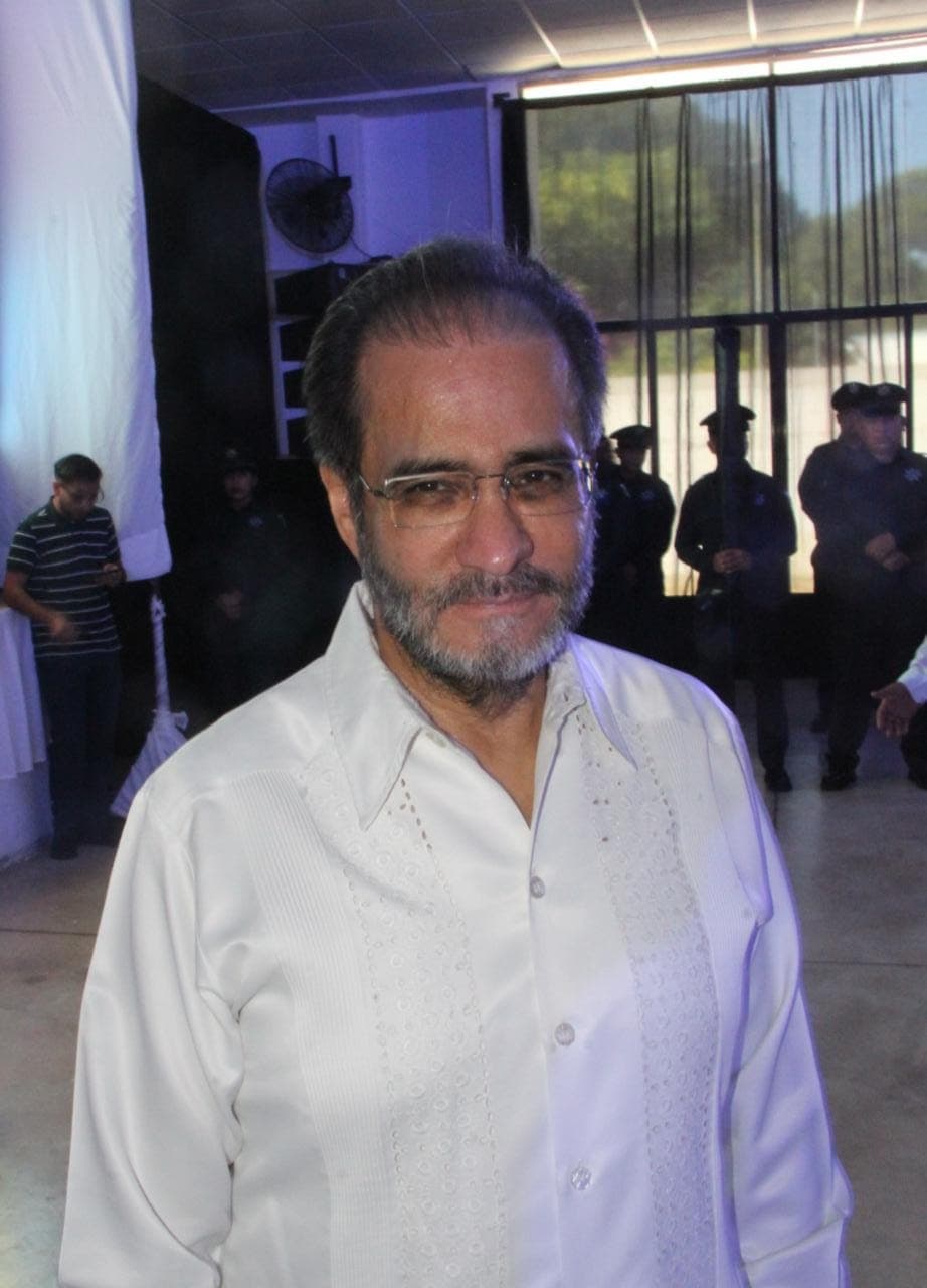 En turismo, se recortó lo que era indebido: René Bejarano