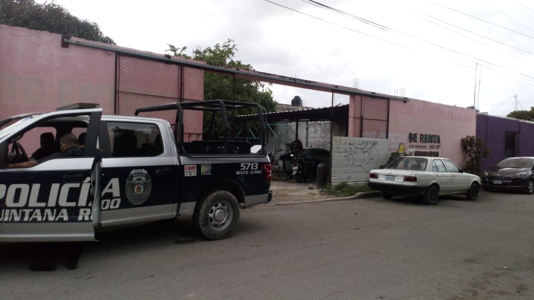 “Levantan” a pareja de taller en Cancún