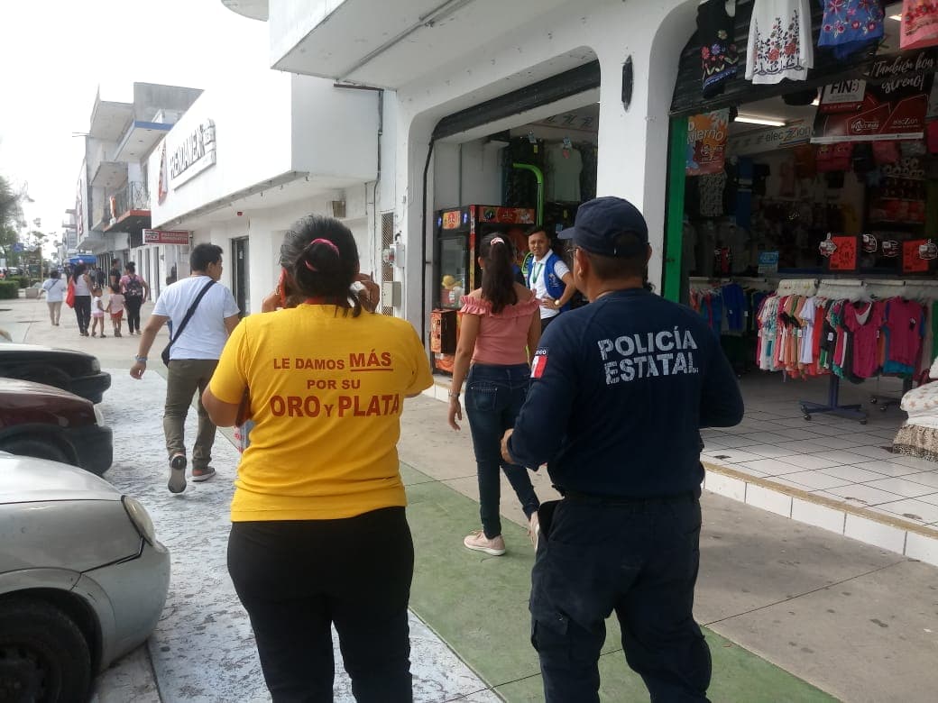 Ladrón de casa de empeño intenta huir pero lo atrapan