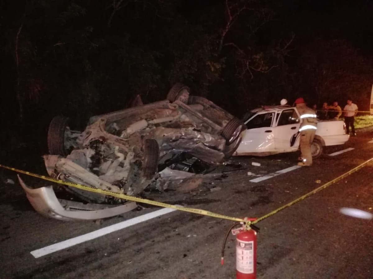 Fuerte accidente vehícular a las afueras de Tulum