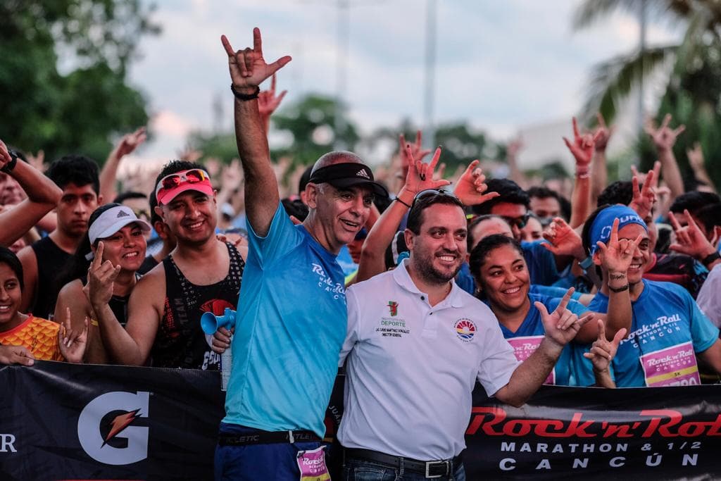 Exitoso inicio del maratón internacional "Rock 'n' Roll" Cancún 2019