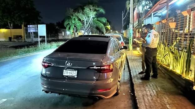 ¡Por enamorado! Choca Sánchez Cutis en Chetumal