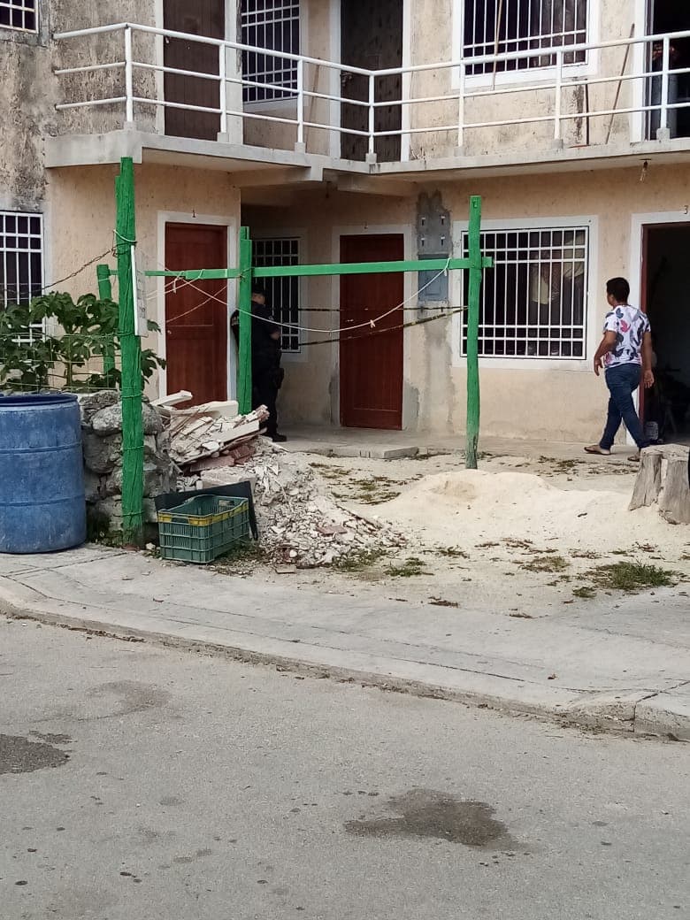 Hombre se ahorca en Puerto Aventuras