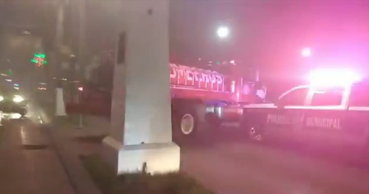 Se incendia bodega de joyería en Cozumel