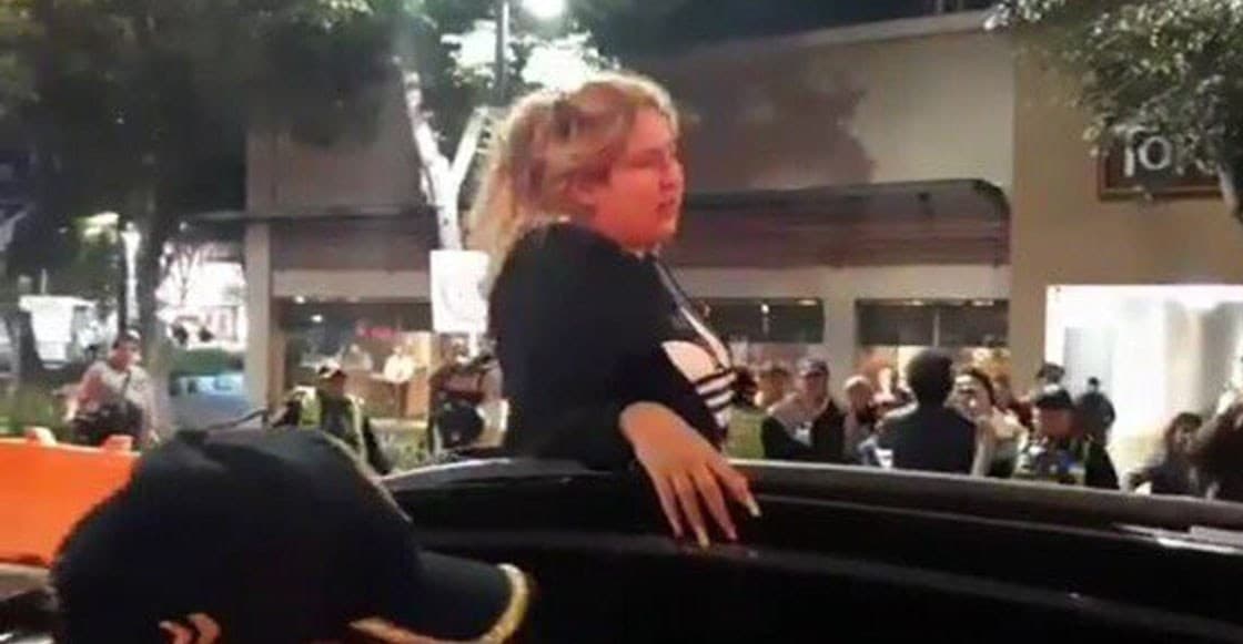 Protesta sobre su camioneta y la bautizan como "Lady Cadillac"