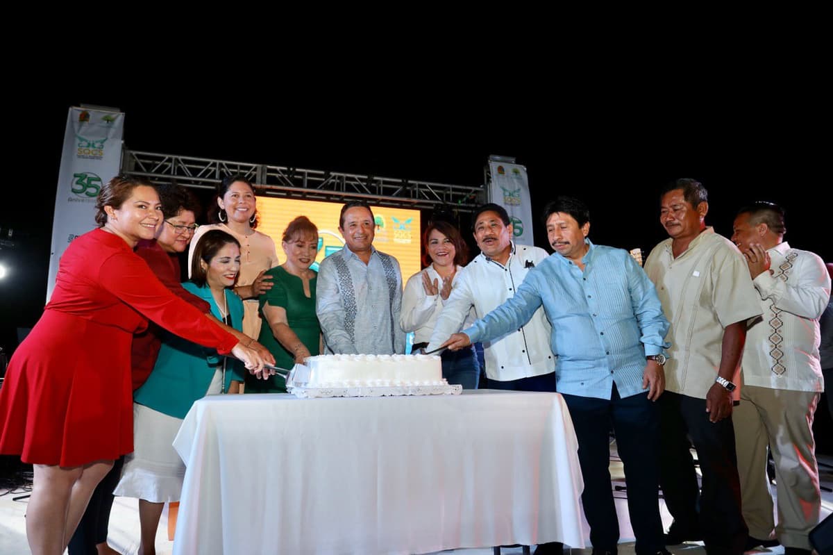 Celebra Carlos Joaquín el 35 aniversario del Sistema Quintanarroense de Comunicación Social