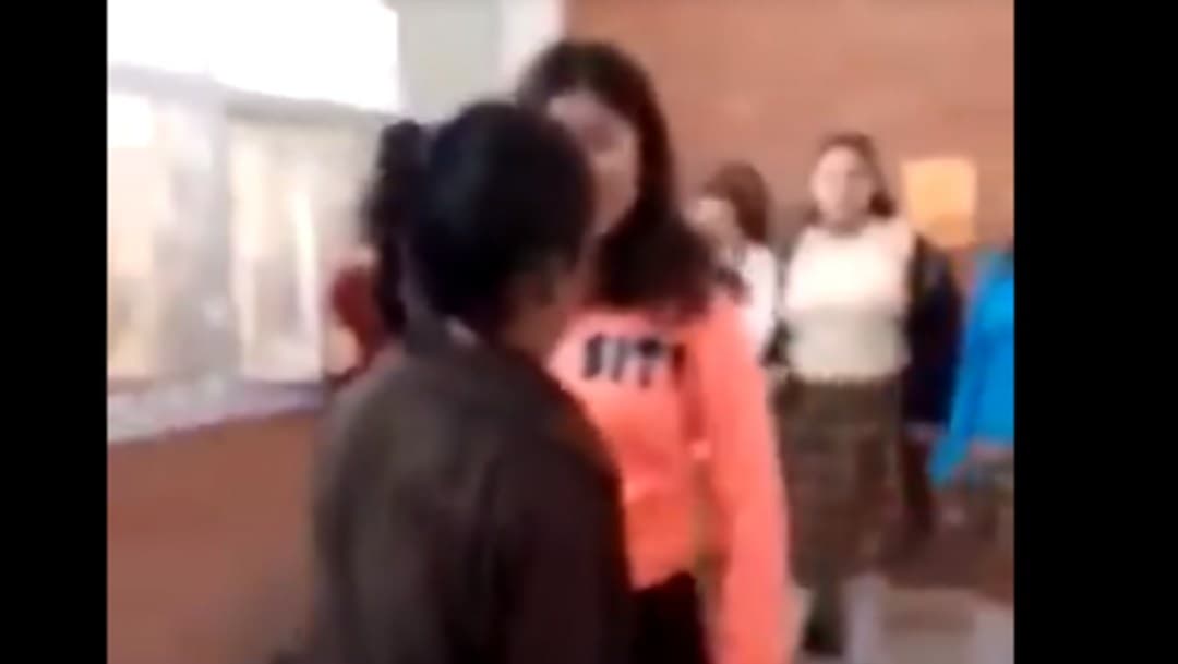 (Video) Niña sufre de bullying en escuela de Coahuila y director se ríe