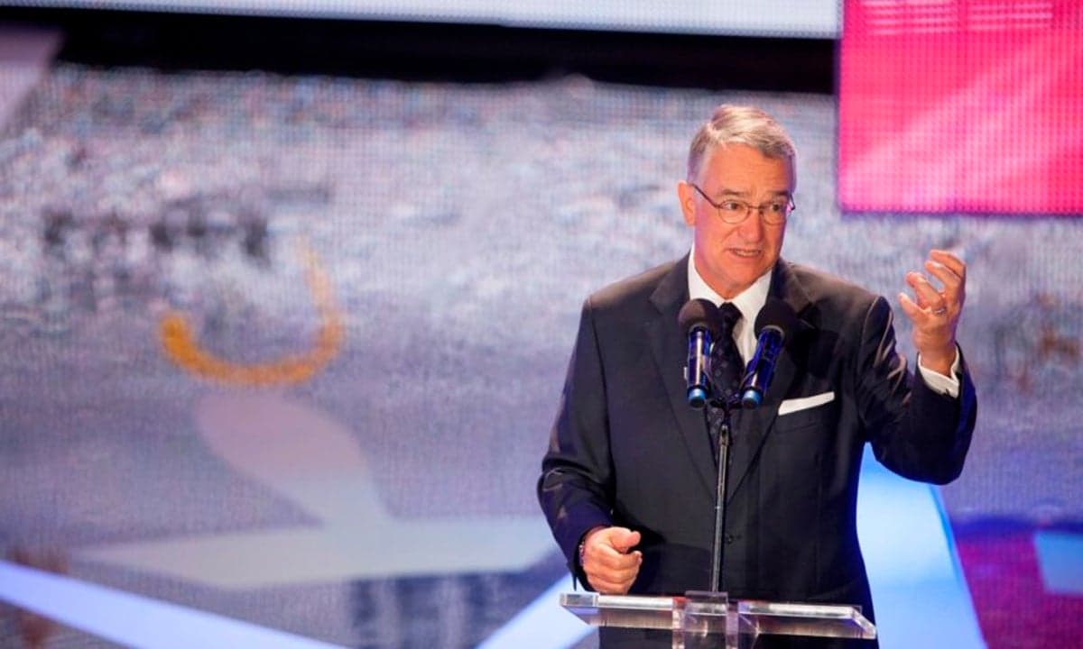 "No moriremos de coronavirus, pero sí de hambre"; Ricardo Salinas Pliego dice no al aislamiento