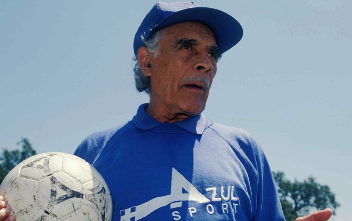 El futbol nacional lamenta la partida de Don "Nacho" Trelles