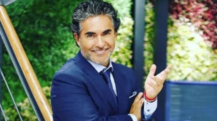 'Negro' Araiza arma zafarrancho en aeropuerto ¿borracho?