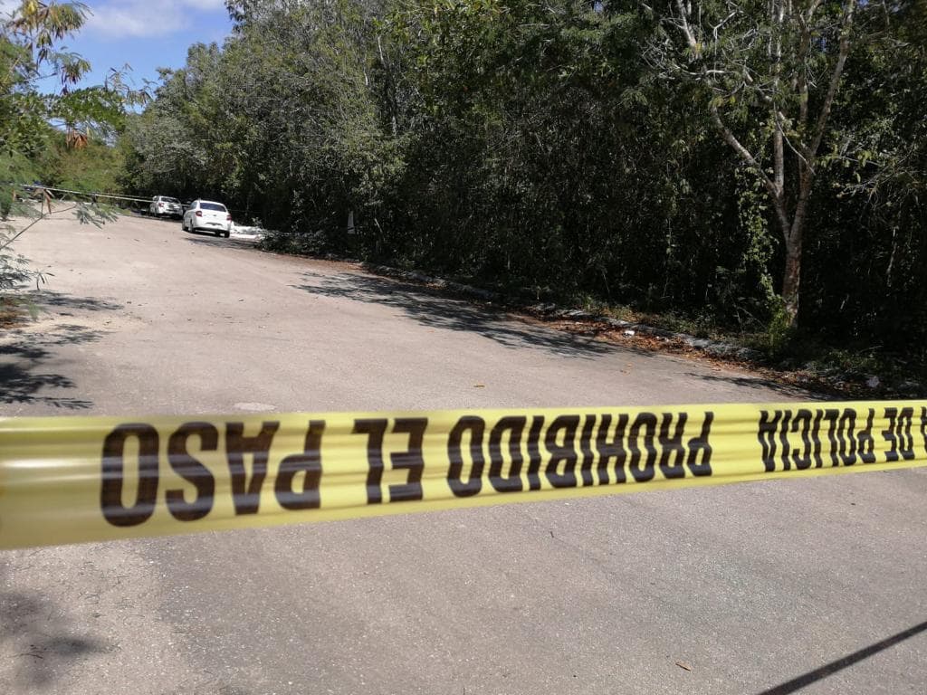 Hallan cuerpo de taxista ejecutado en Playa del Carmen