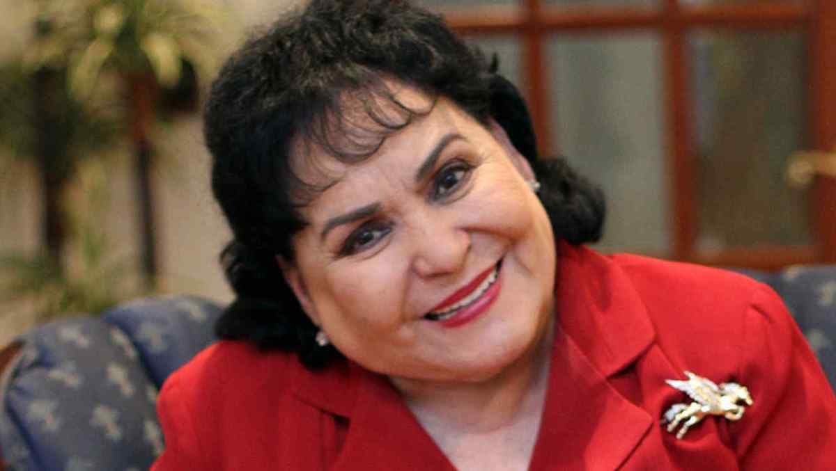 Carmen Salinas dice que coronavirus es un castigo a los chinos por comerse a los perritos