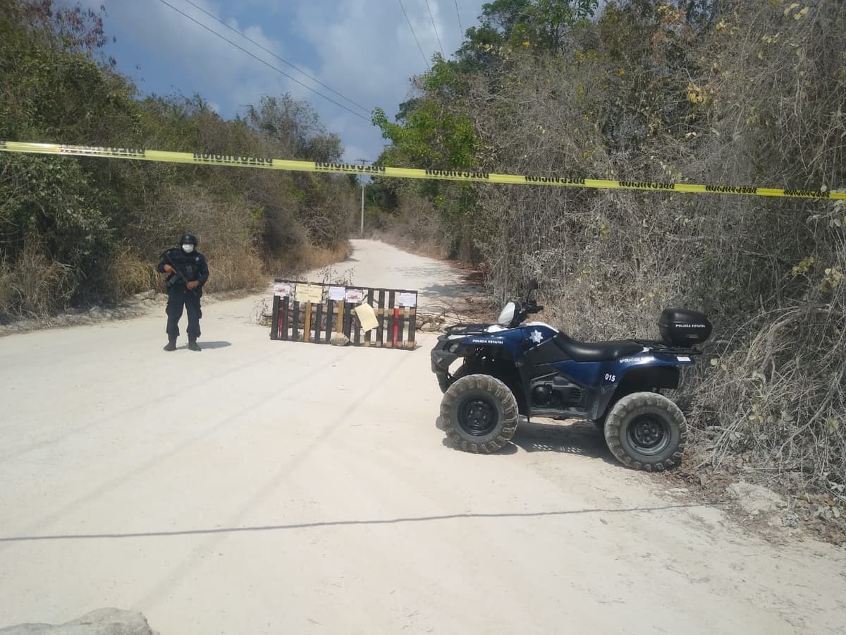 Bloquean acceso a cenotes en Chemuyil para evitar contagios de COVID-19