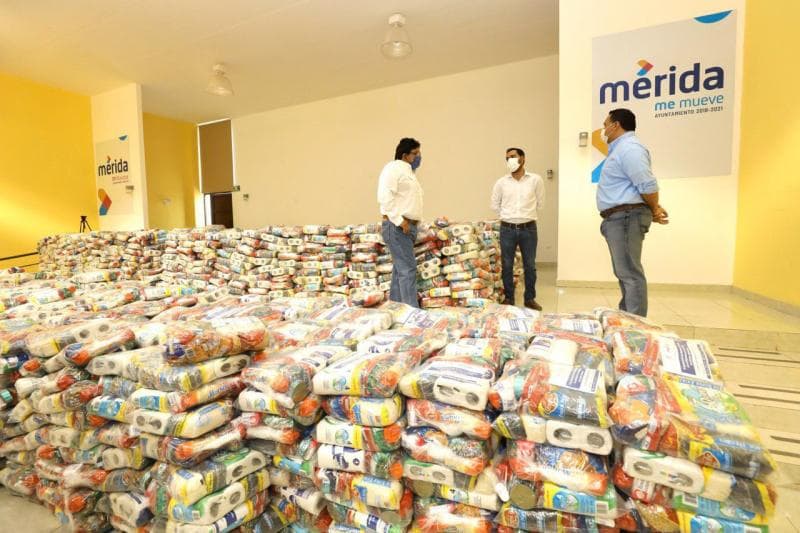 Mauricio Vila está entregando hasta 4 apoyos alimenticios por hogar en Yucatán