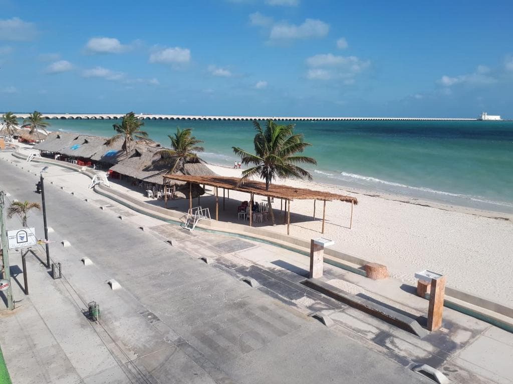 Pierden hasta un millón de pesos por día hoteles de Progreso en Yucatán