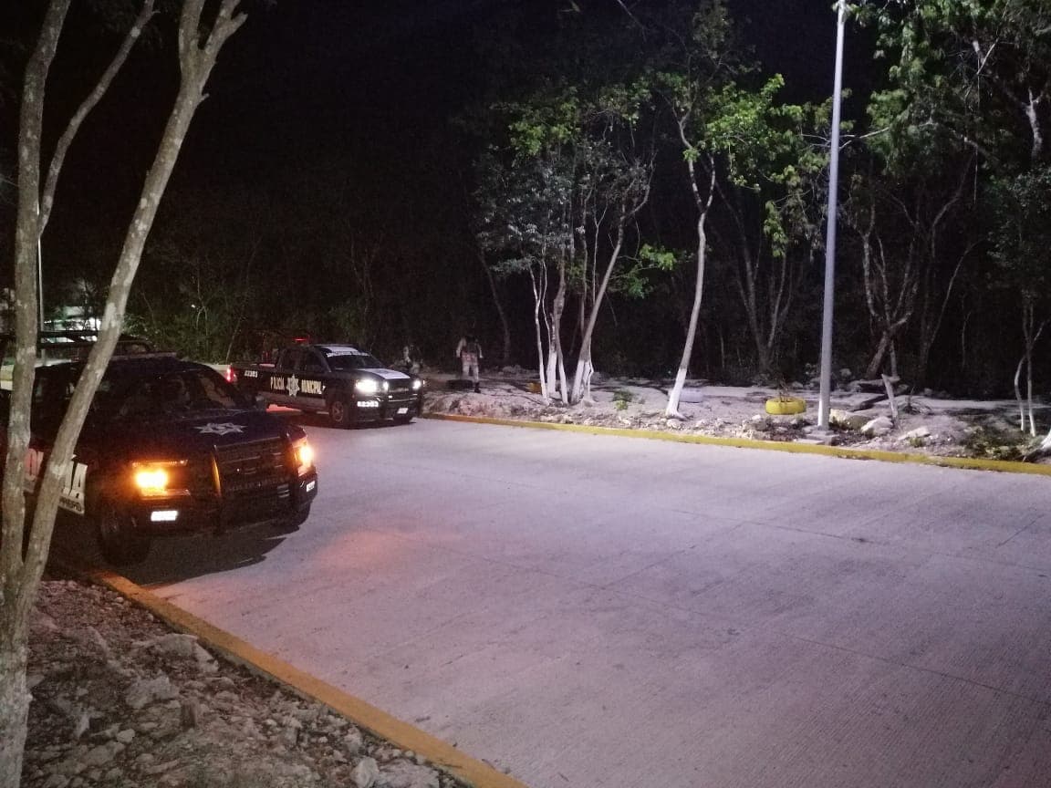 Violan a mujer por la madrugada en Puerto Aventuras