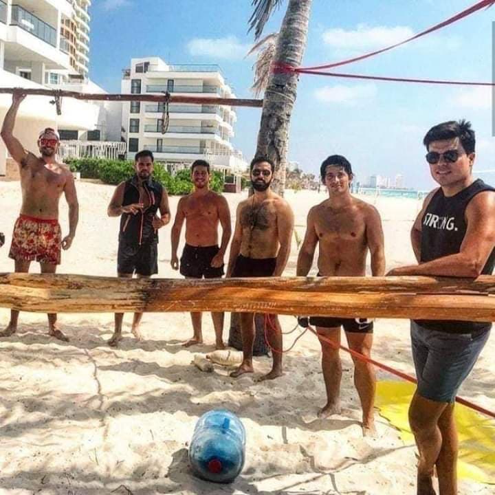 Diputado quintanarroense Gustavo Miranda viola cuarentena y arma "la fiesta" en playa de Cancún