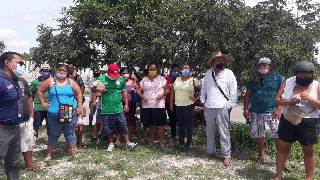 ¡A la brava otra invasión en Playa del Carmen! habitantes de InHouse se apoderan de terreno municipal