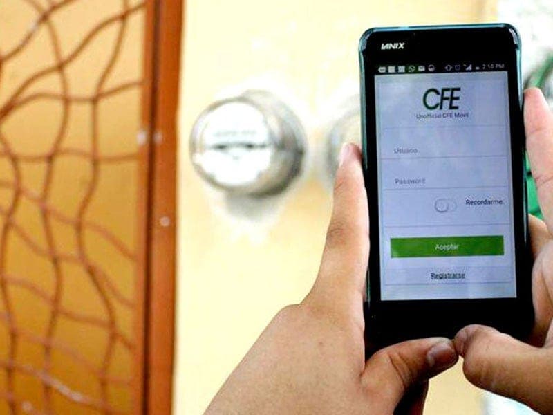Policía cibernética advierte de página web falsa de la CFE, que roba datos