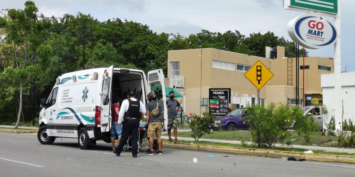 Muere motociclista arrollado en Playa del Carmen