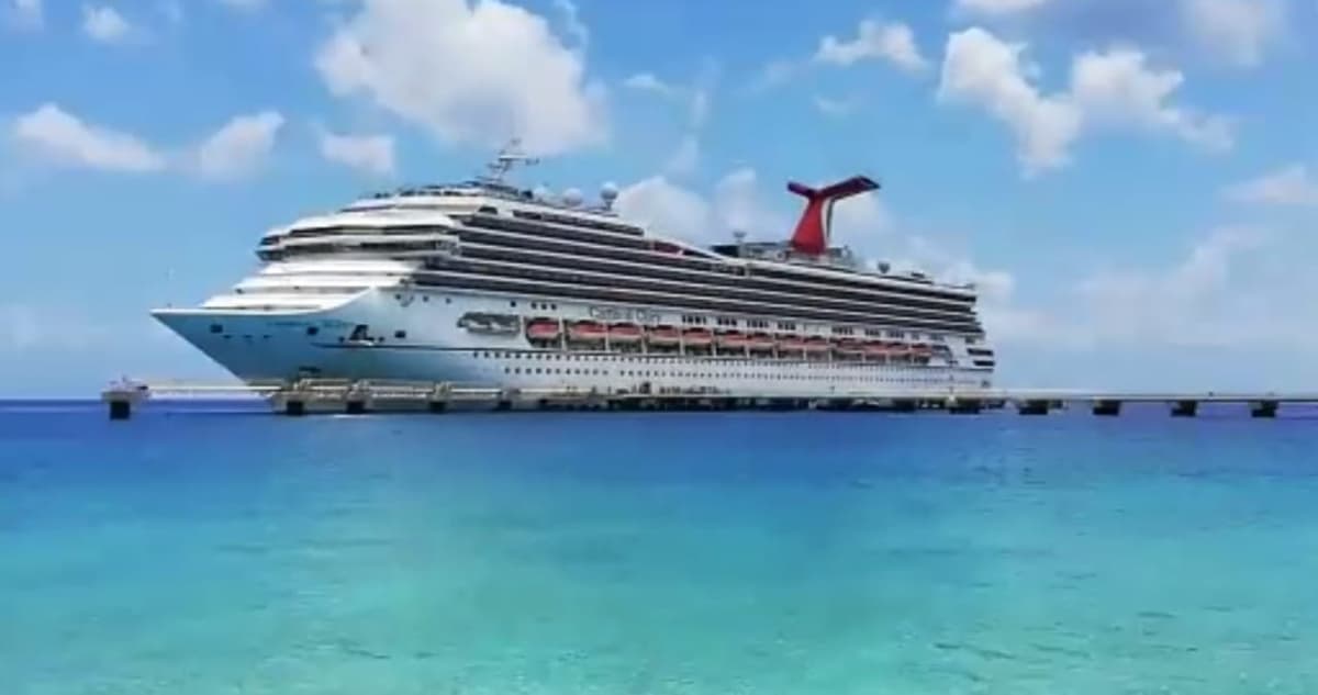 ¡Llega segundo crucero con desempleados a Cozumel!