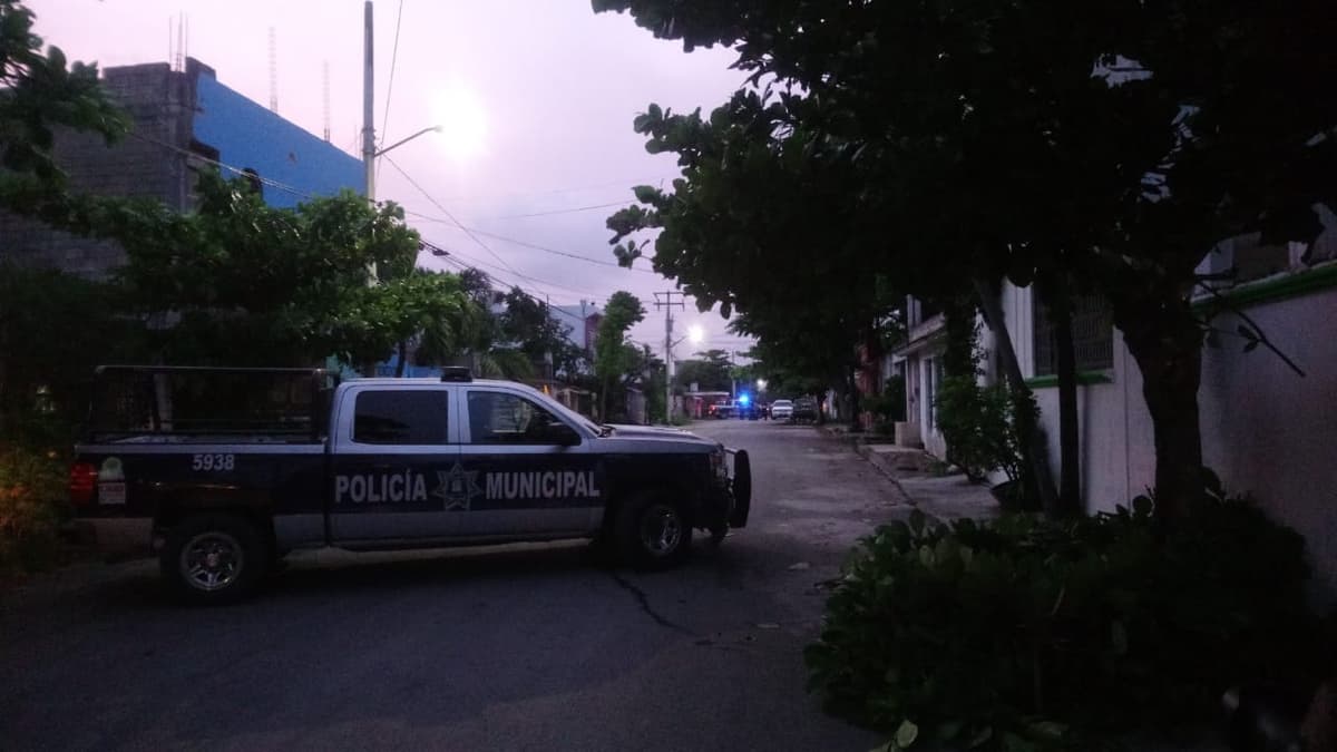 Ejecutan a transeúnte en Rancho Viejo, Cancún