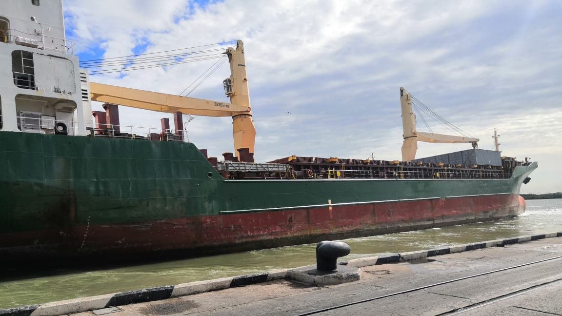 "El Barco Maya" que cargará al Tren Maya