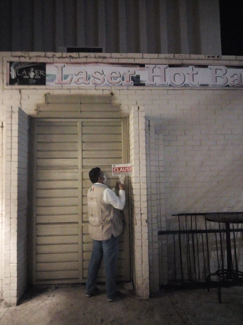 ¡Se acabó la fiesta! Sefiplan clausura comercios con actividades no esenciales en Q. Roo