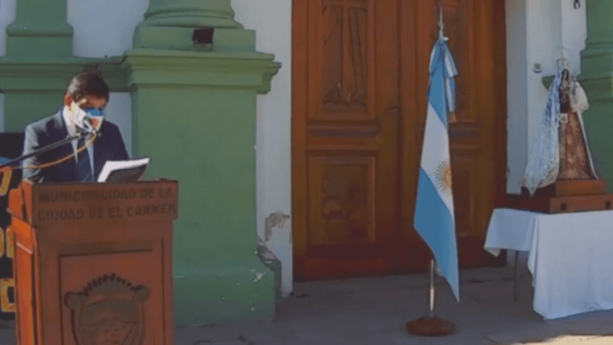 Político argentino se "fusiló" discurso de famosa película de Hollywood