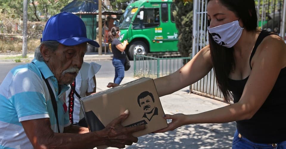 Video: Con narco despensas cárteles se protegen del gobierno de México