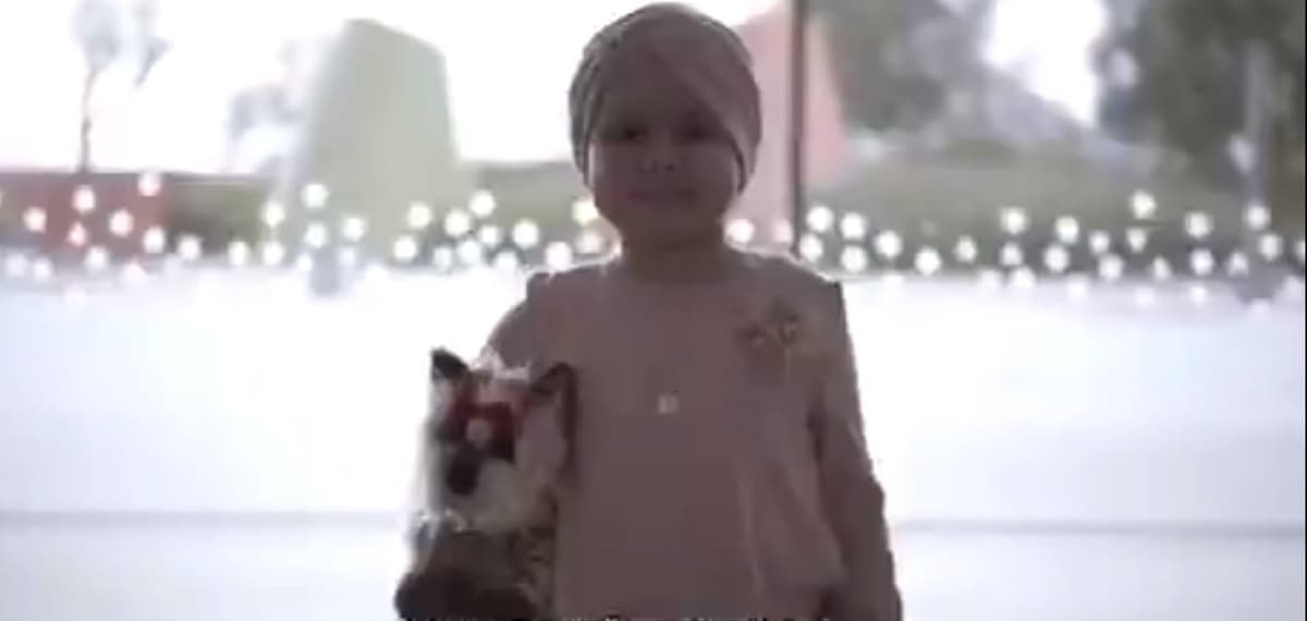 Video: Niños con cáncer piden a AMLO atención médica en vez de una refinería