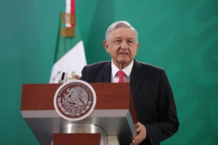 Llega violencia política de género contra Mara a la mañanera de AMLO